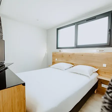 Aparthotel Domaine des Bains à Vals-les-Bains Extérieur photo